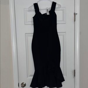 Elegant Black Ruffle Hem Dress